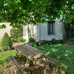 Gæstehus D'hotes De L'ile Du Saule 3*