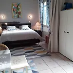 D'hotes De L'ile Du Saule Πανσιόν Saumur