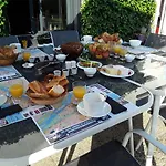 D'hotes De L'ile Du Saule Gæstehus