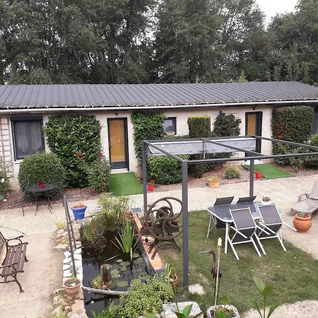 Gasthuis D'hotes De L'ile Du Saule 3*